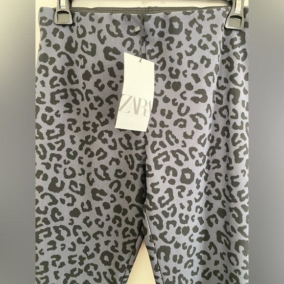 Zara NWT Leopard Print Bottom Slits Leggings Pants Grey Black - Picture 9 of 10